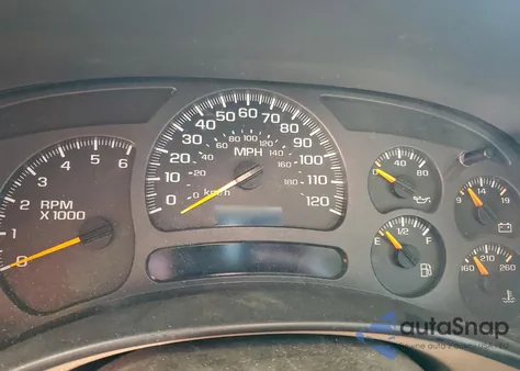 2003 Chevrolet Suburban C1500 z USA, uszkodzony, nr VIN 1GNEC16Z63J152136